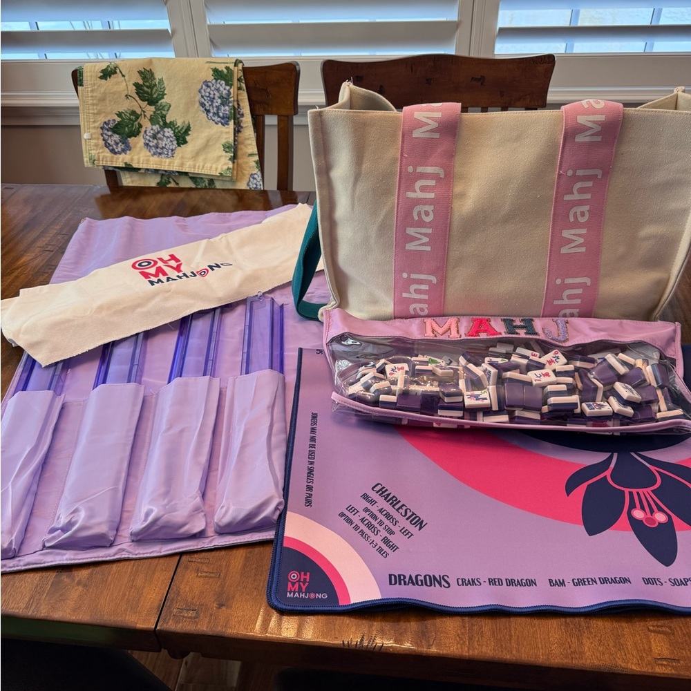 Oh My Mahjong Complete set including Canvas tote